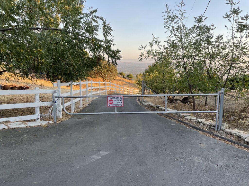 Top of cut-through at Higuera end point with gate